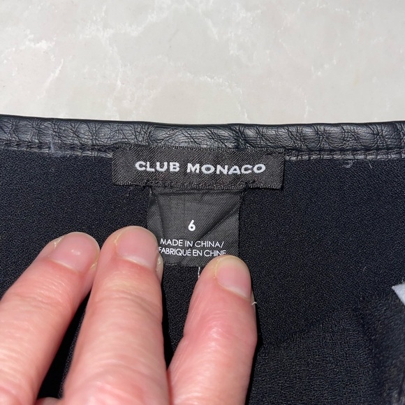 EUC Club Monaco Leather Trimmed Mini Skirt - Picture 5 of 7